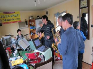 진행중인 소그룹출강서비스-옥천향수실버밴드 이미지