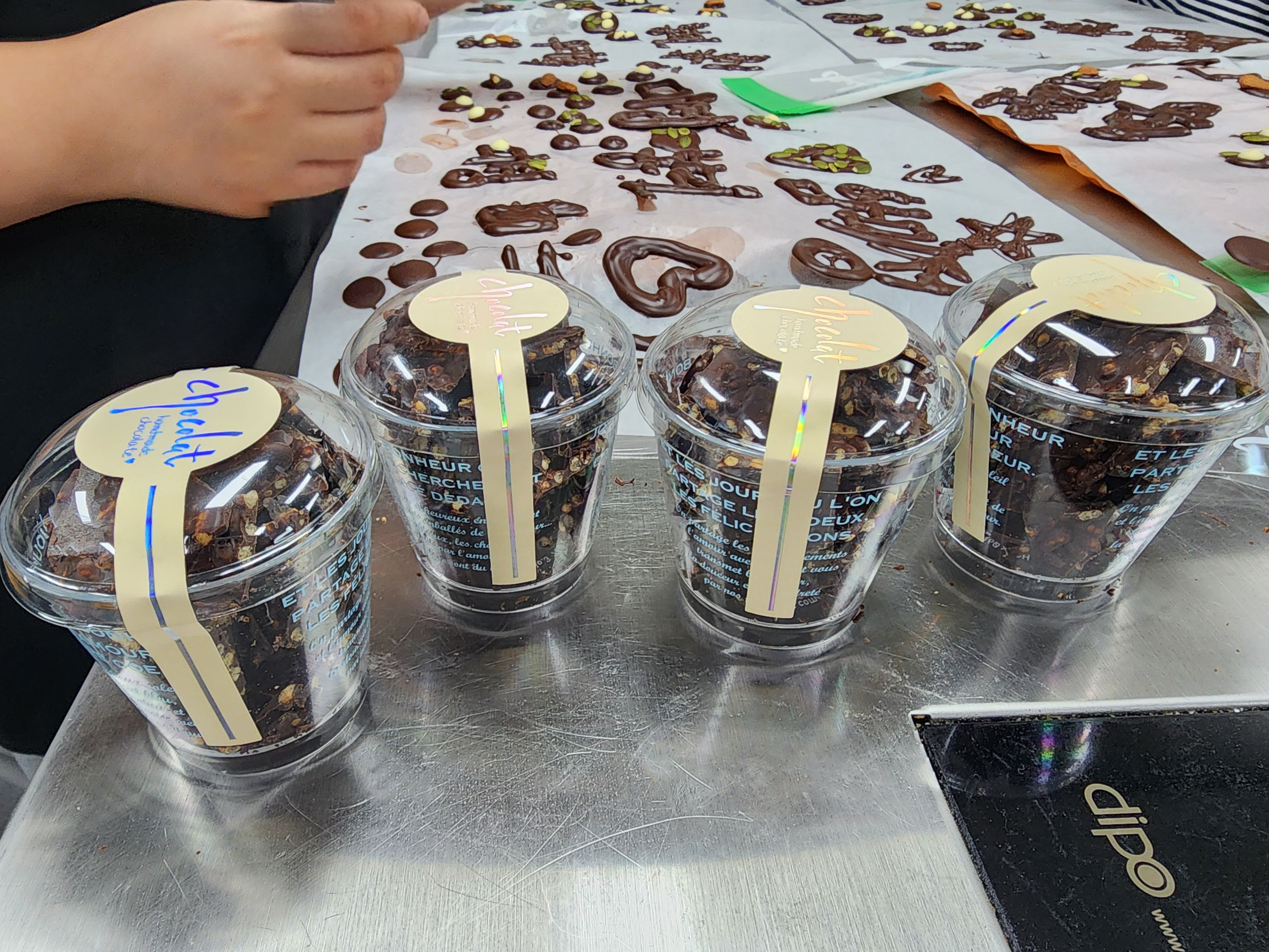 2024년 화목한 원-데이 클래스[수제초콜릿] 만들기 사진 4 - 자세한 내용은 하단 대체텍스트 내용 참조