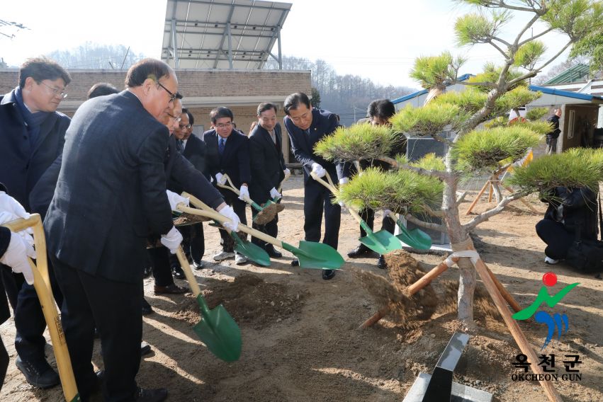 송건호선생 흉상 제막식 23 번째 사진