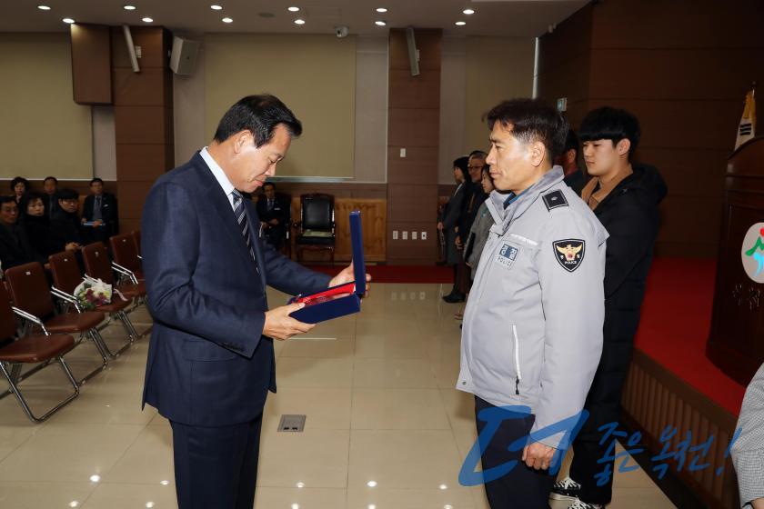 12월 직원조회40