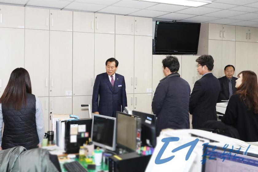 직원 격려인사4