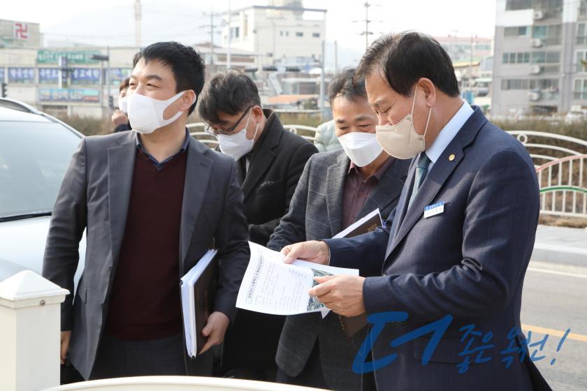 장야리 푸른어린이집 인근 도시계획도로 개설요구 현지방문 1 번째 사진