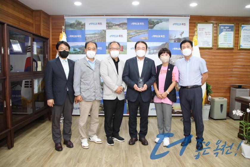 충북사회복지사협회 감사패 전달식2