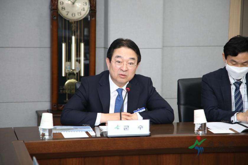 옥천군의회 4월 정기간담회 1 번째 사진