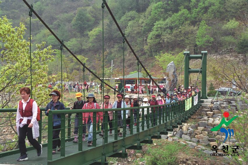청주 주부클럽 장용산등반 8 번째 사진