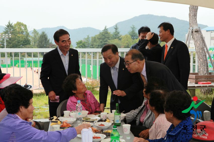 제37회 옥천군민체육대회 76 번째 사진