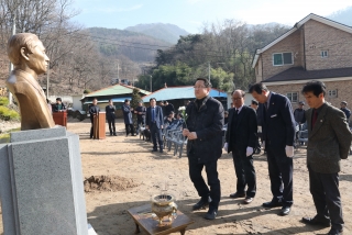 송건호선생 흉상 제막식 35번째 사진