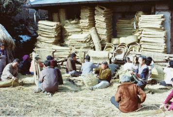 짚 엮기（1980년대）