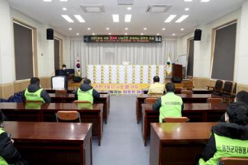 옥천군자원봉사센터 나눔 꾸러미 및 사랑의 라면 전달식 8번째 사진