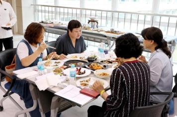 향토음식개발（정지용 밥상）품평회 11번째 사진