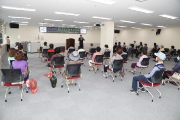 노인일자리사업 대상자 소양교육 8번째 사진