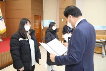 장학증서 수여식 16번째 사진