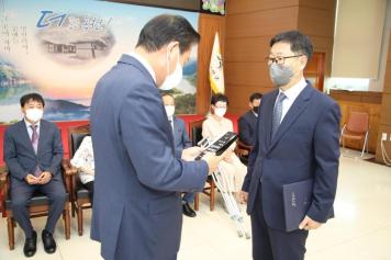 상반기 공로패 수여식