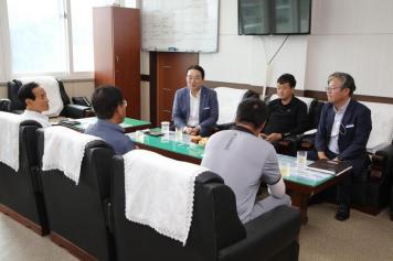 군수 면초도방문