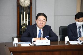 옥천군의회 4월 정기간담회