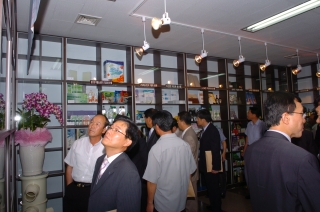 옥천군기업 생산제품 전시장 개소식 14번째 사진