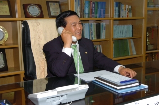 군수 집무모습 15번째 사진