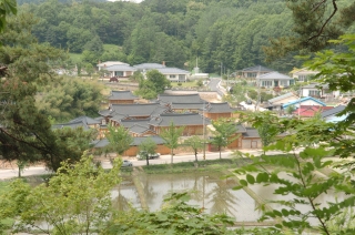 육영수생가 복원현장