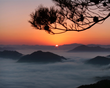 용암사 일출 이미지4
